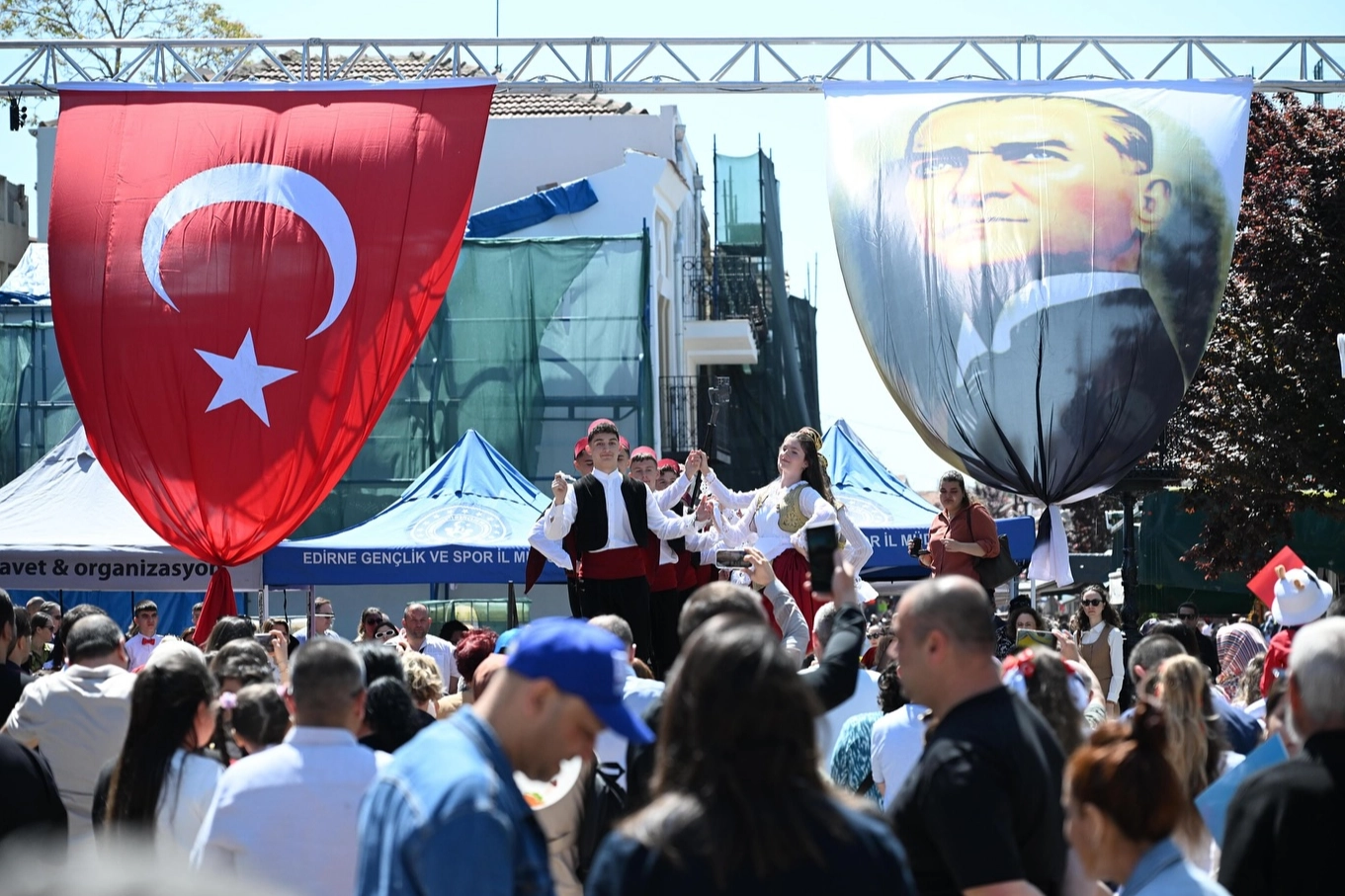 7 ülkeden çocuklar Edirne’de buluştu