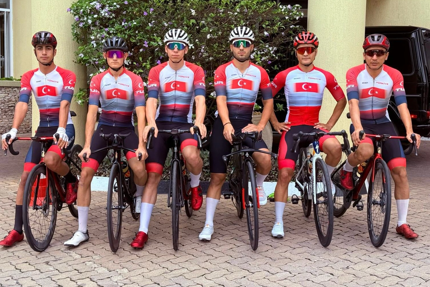 Konya Büyükşehirli pedallar dünya şampiyonası’nda