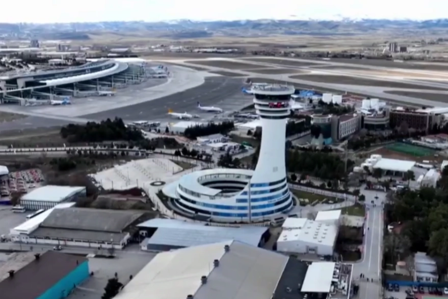 Ankara havacılıkta Esenboğa ile yükseliyor... Esenboğa'ya üçüncü pist ve yeni kule